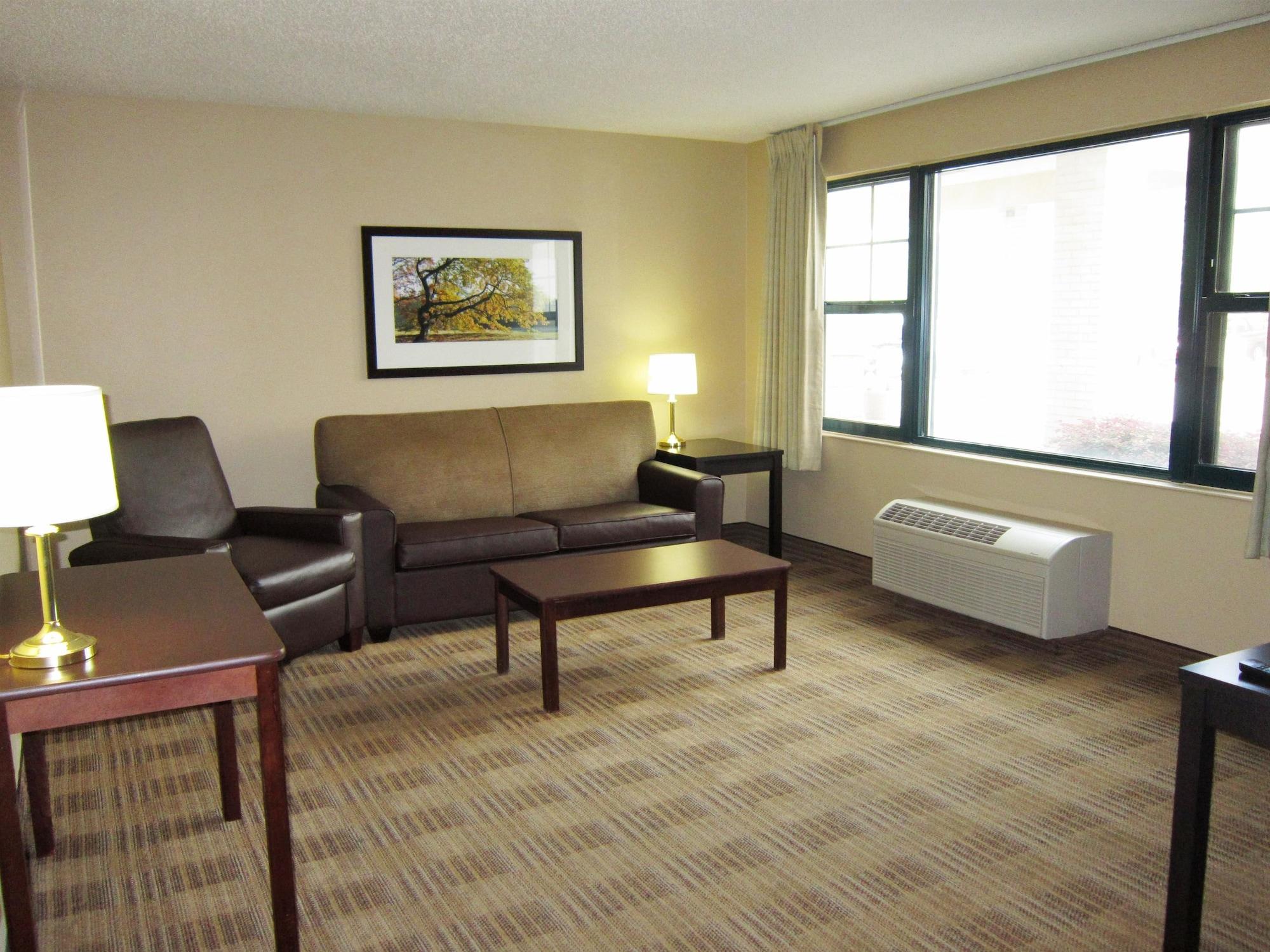 Extended Stay America Suites - Princeton - West Windsor Bagian luar foto