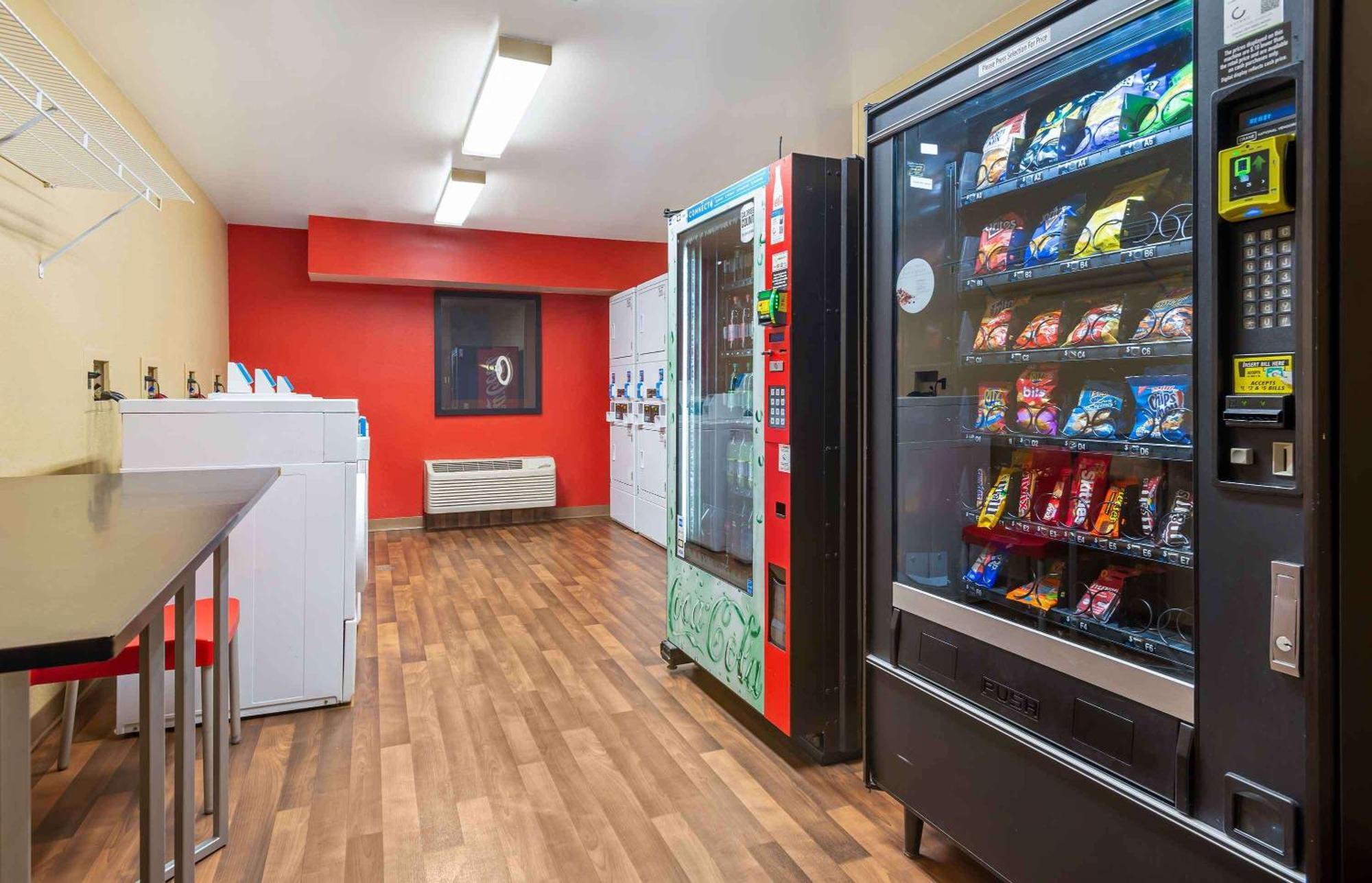Extended Stay America Suites - Princeton - West Windsor Bagian luar foto