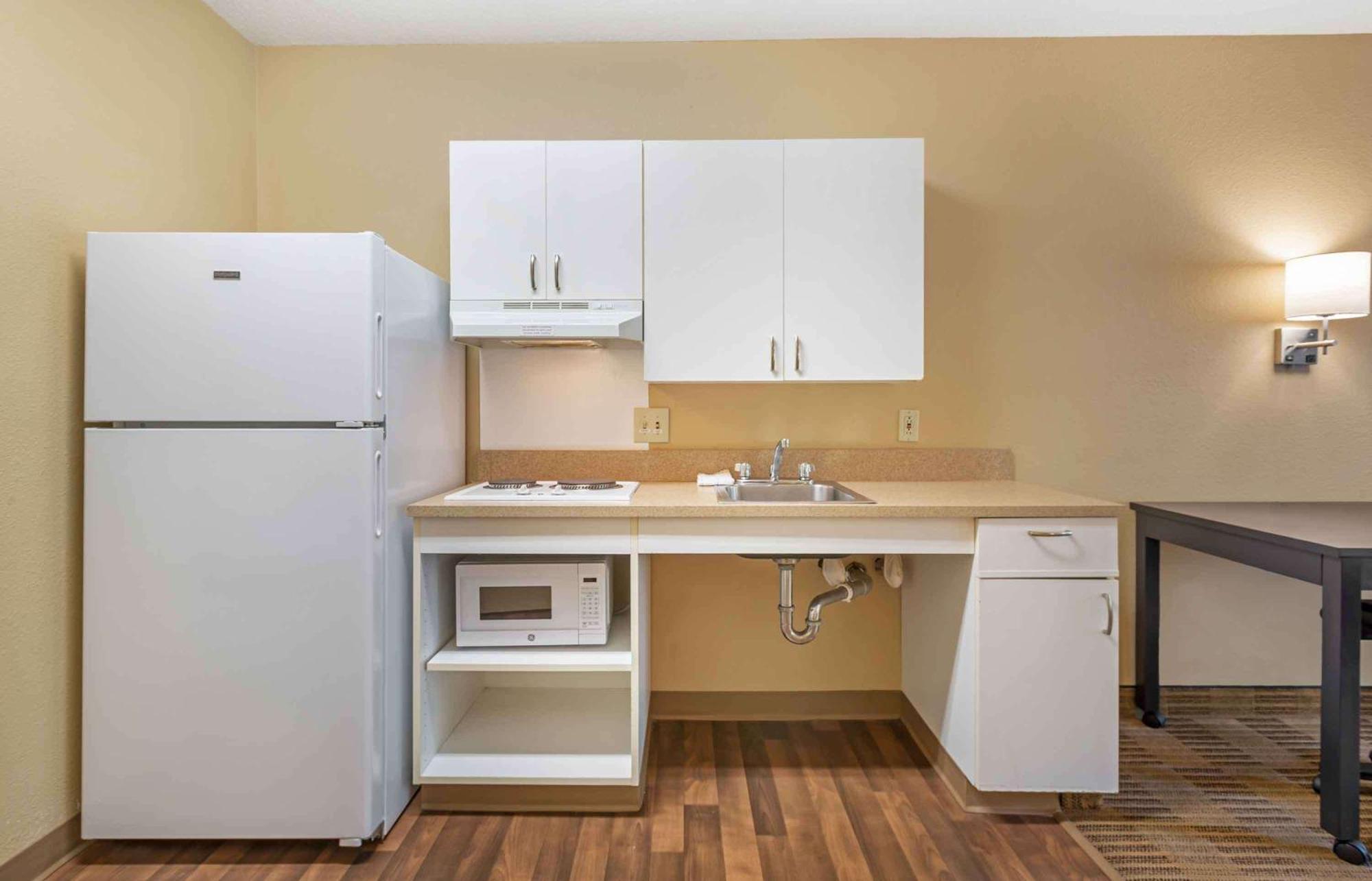 Extended Stay America Suites - Princeton - West Windsor Bagian luar foto